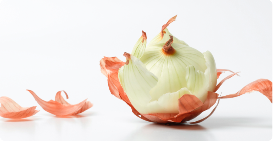 Peeled onion