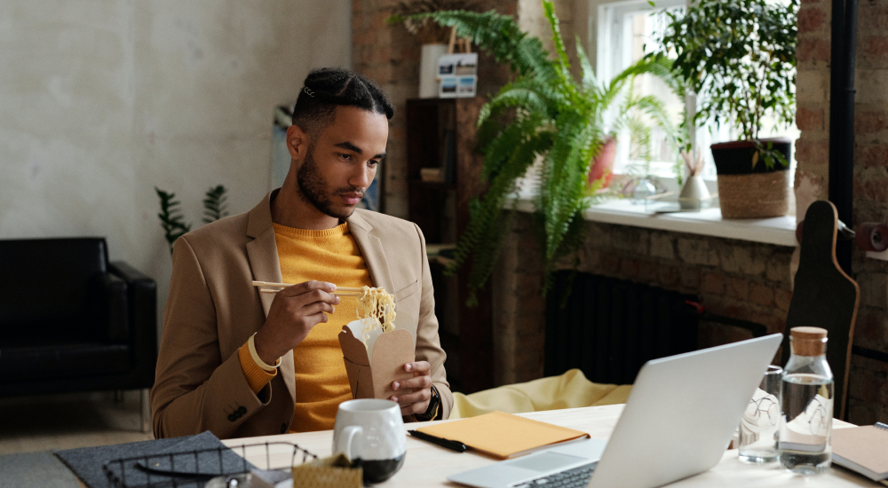 Guide to Commission Plans for SaaS Companies Hero