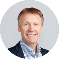 Mark-Kemp-Headshot-Performio-circle